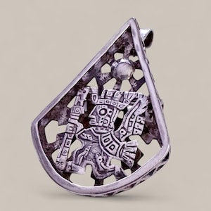 Peruvian brooch / pendant made in Sterling silver
