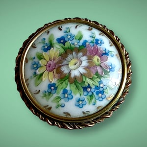 Vintage 1950s Hand Painted Porcelain Floral Brooch Silver Tone Leaf Frame 2\