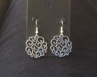 Handcrafted Round Filigree Pierced Earrings in Silver Tone