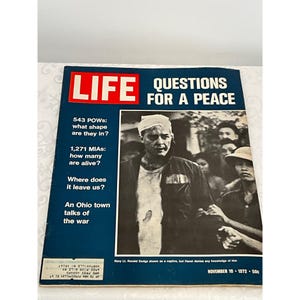 Life Magazine November 10 1972 Questions for  A Peach Vietnam