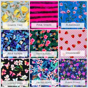 Puede incluir: Nueve muestras de tela con diferentes patrones, incluyendo un limonero, rayas rosas, flamencos, flores azules, flores tropicales, fresas, mariposas tropicales, flores de orqu&iacute;deas y flores moradas.