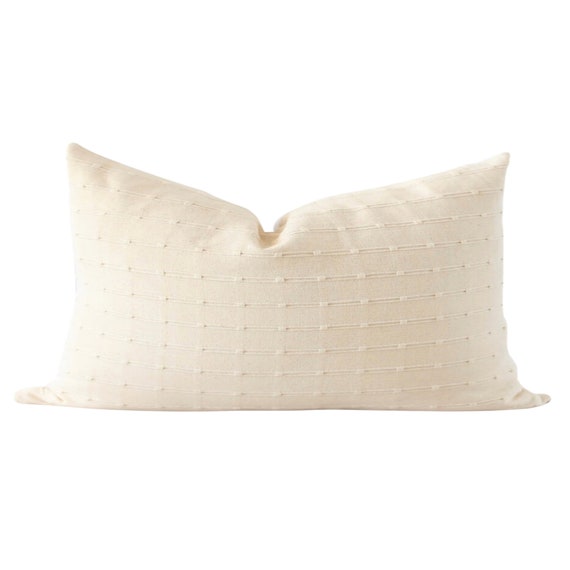 Accent Home Cushion Filler (White - 24x24 2 Pc Pack)