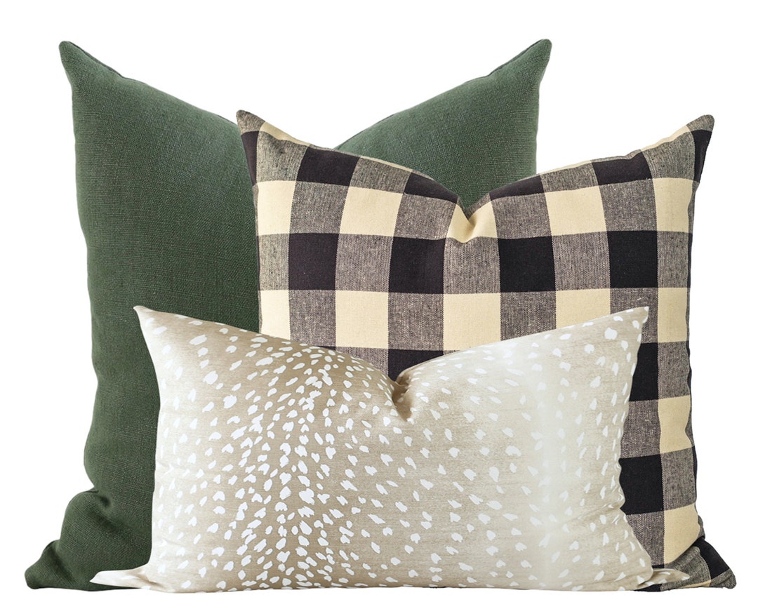 Christmas Pillow Set Green Pillow Cover Antelope Pillow Etsy