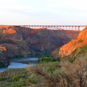 Perrine Bridge in the Snake River Canyon, Twin Falls Idaho Picture