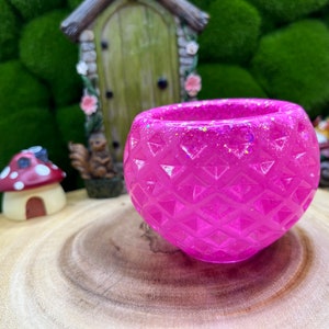 Resin Plant Holder