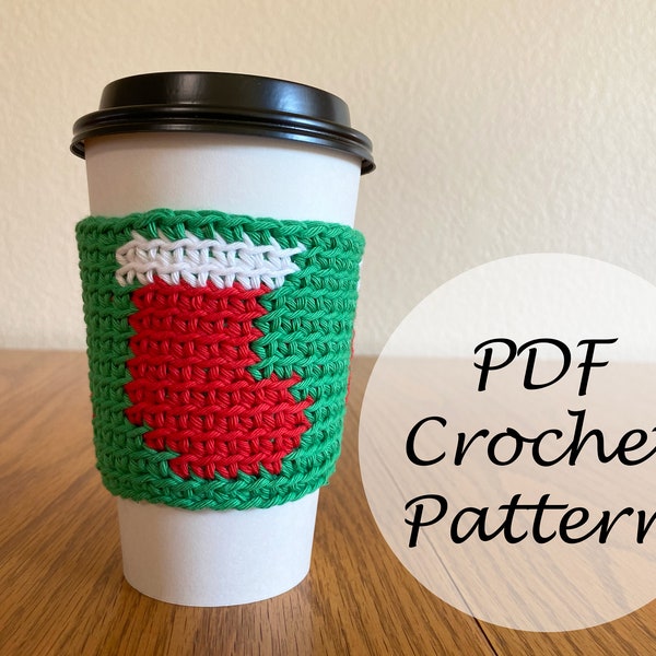 Christmas Stockings Cup Cozy // Reusable Christmas Cup Cozy Pattern // Crochet Pattern