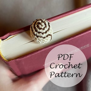 Cinnamon Roll Bookmark PATTERN // Cottagecore Food Crochet Bookmark Pattern