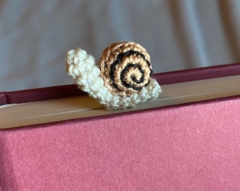 Snail Bookmark // Cottagecore Nature Crochet Bookmark READY TO SHIP