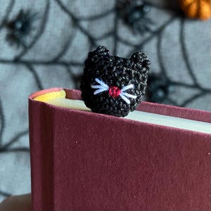 Black Cat Bookmark // Halloween Crochet Bookmark MADE TO ORDER