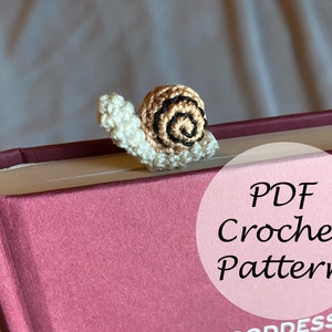 Bookworm Crochet Pattern, Crochet Bookworm Amigurumi, Book Crochet Pattern, Crochet  Book Amigurumi, Crochet Worm Amigurumi, Book Lovers 