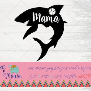 Puede incluir: Silueta negra de un tiburón con la palabra "Mama" y una pelota de béisbol dentro de la aleta del tiburón.