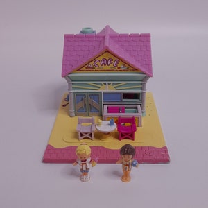 Vintage Polly Pocket Bluebird Toys 1993 Polly Pocket Polly&#39;s Beach Cafe Pollyville compleet Tiny World Mattel