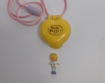 Vintage Polly Pocket Bluebird Toys 1991 Polly Pocket Polly in haar slaapkamer medaillon 100% compleet