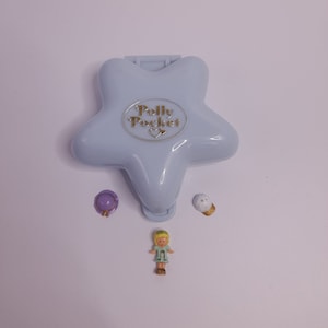 Vintage Bluebird Polly Pocket Fashion Fun 1992 Compact - Complete