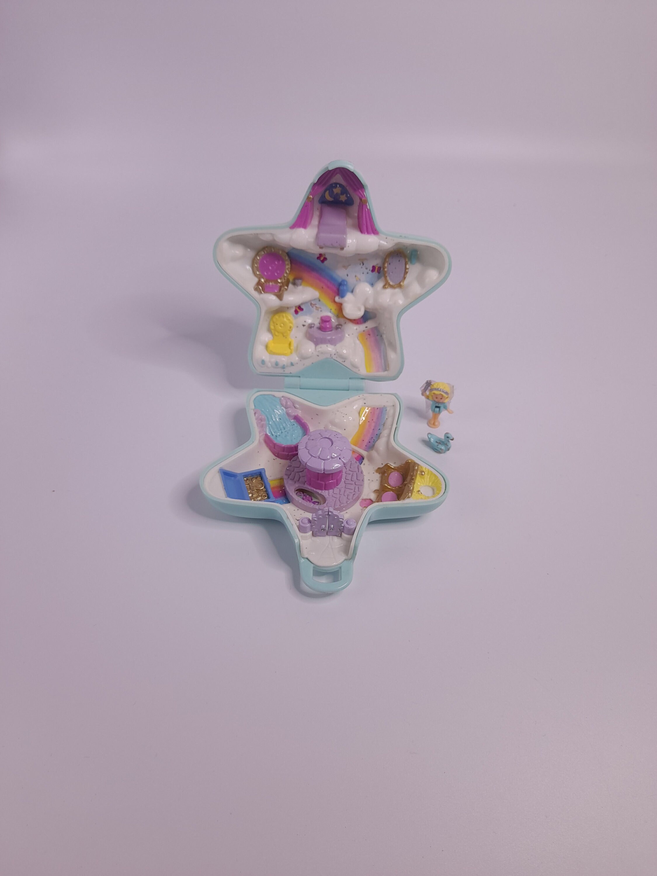 Coffret figurine Play Globes Fée Disney version polly pocket fairy