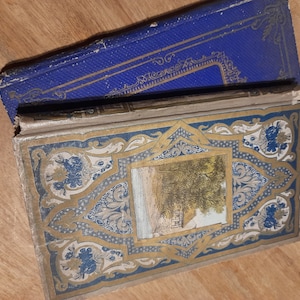 Antieke Franse boeken &quot;La Confession&quot; en &quot;Ulric D&#39;Orchan&quot; set van twee boeken