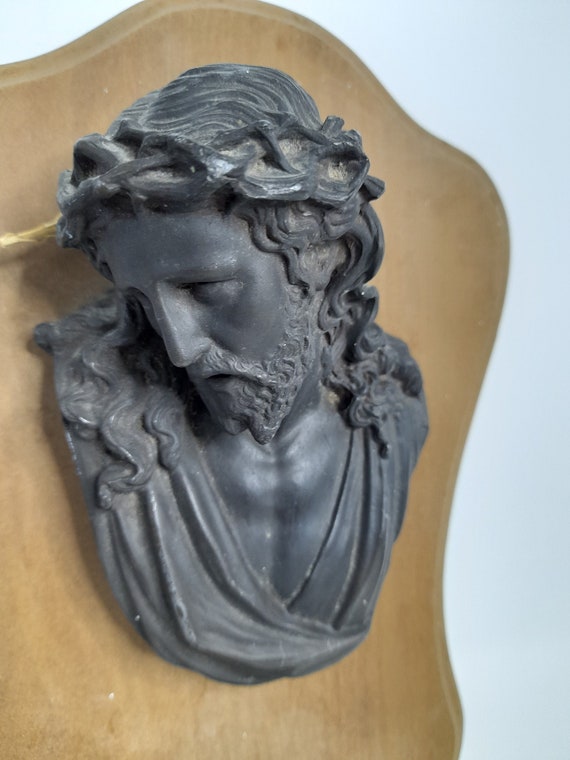 Antiek hout metaal reliëf christushoofd wijwatervat plaquette religieus jaren 1900 kunst aan de muur decor Jezus Jezus