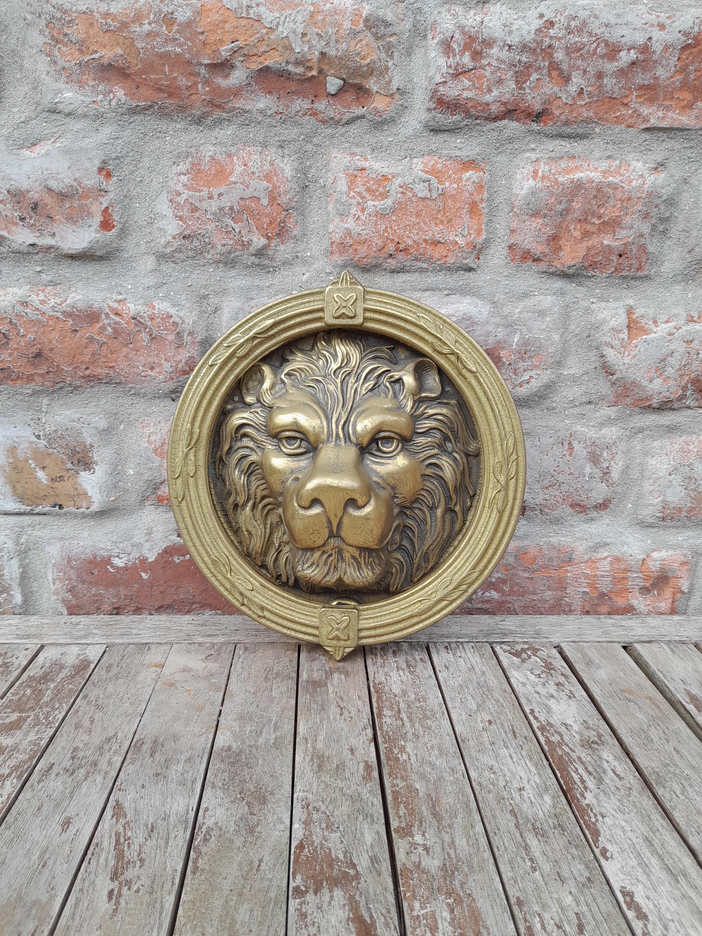 Large Brass Lion - Etsy Canada