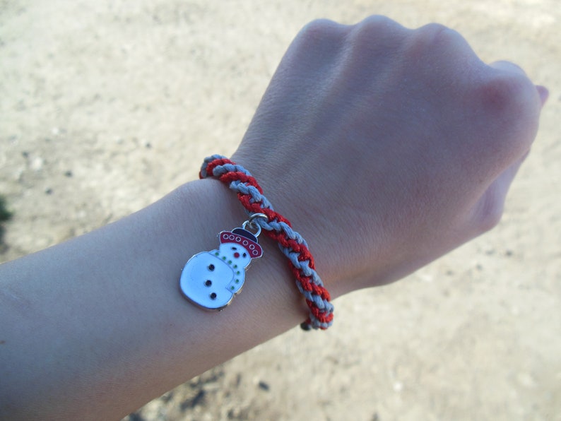 Winter Friendship White Enamel Snowman Charm Spiral Double Helix Unisex Adjustable Bracelet Color Choice Christmas Faux Leather Cord