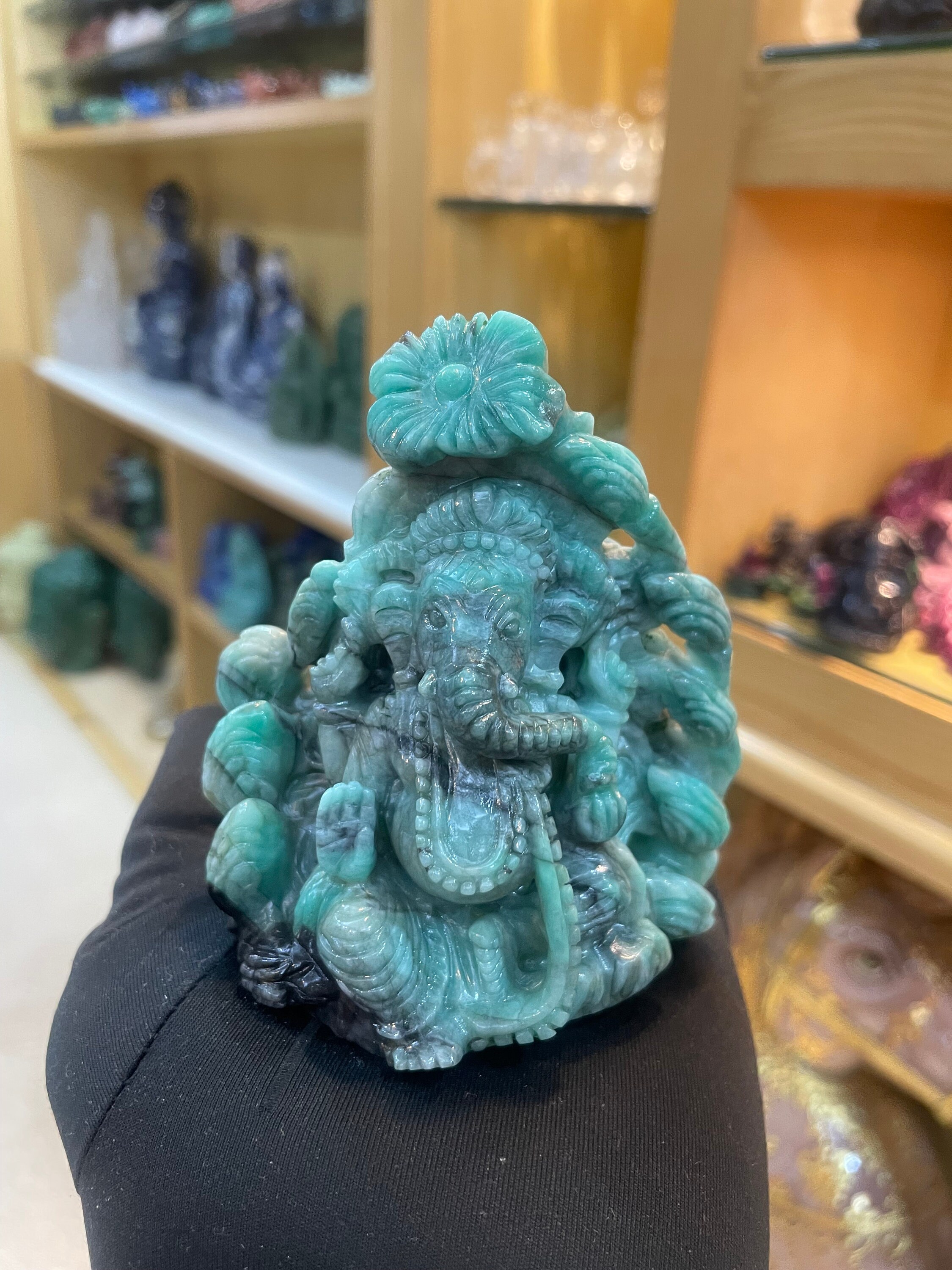 Lord Ganesha in natural emerald (beryl)