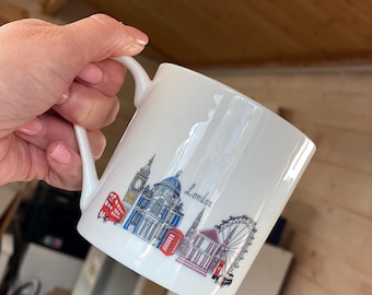London Bone China Coffee Mug: Hand Decorated Architecture Souvenir