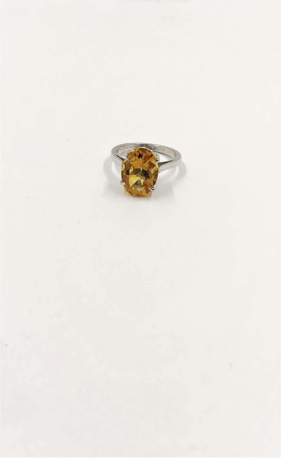 Buy AAA Quality Beautiful Citrine Gemstone Ring in Oval Shape Made ...