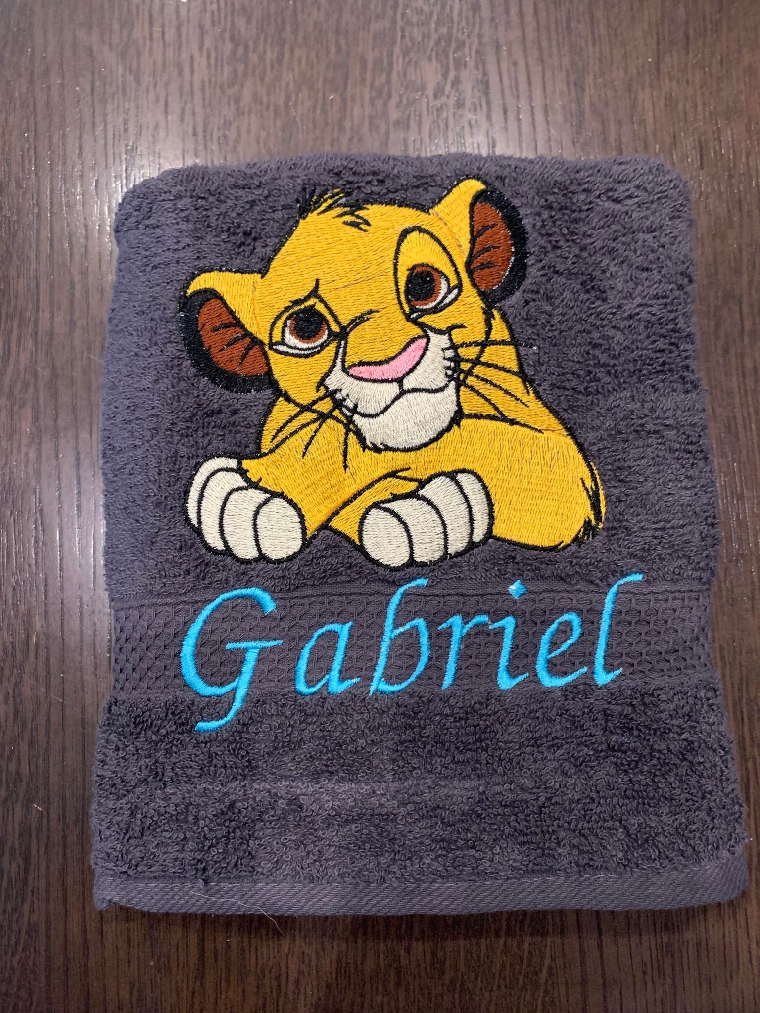 Serviette de Bain Roi Lion Brodé Au Prénom Votre Bébé