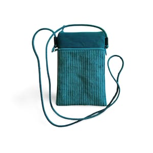 Handytasche zum Umhängen | kleine Umhängetasche für Smartphone | vegane Handtasche Cord Stoff | Brustbeutel mit Band | kleine Festivaltasche