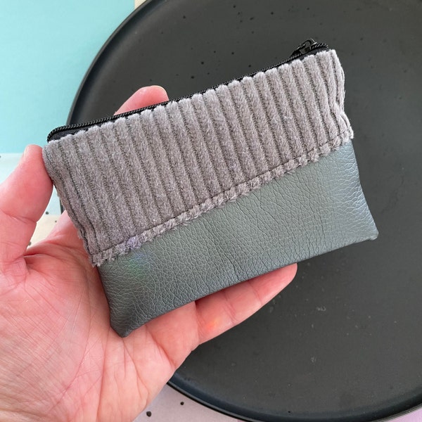 kleine Geldbörse mit Kartenfach grau Mini-Geldbeutel mit Reißverschluss Cord Kunstleder vegan Handmade Geschenk Portemonnaie MIKA