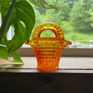 Vintage L E Smith Glass Basket | Amberina | Flower Vase | Trinket