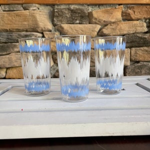 Vintage Blue & White Juice Glasses | Retro
