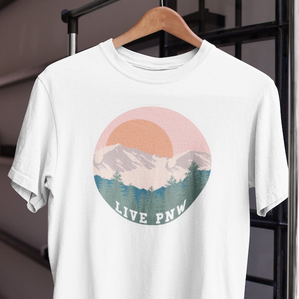Live PNW Short-Sleeve Unisex T-shirt | Nature Shirt, Outdoor Tee, Cadeau Shirt, Retro T-shirt, Hipster Shirt, PNW Shirt