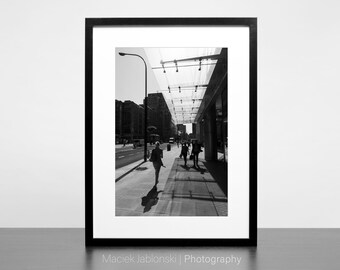 Victoria Street, Londen (afdrukbare zwart-wit straatfotografie, instant digitale download artwork naar frame, hoge resolutie kunst aan de muur)