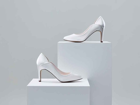 Lucy Ivory Satin Court Shoes UK size 3.5 by Rainbo