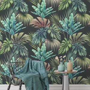 Tropical Jungle Wallpaper Dark Leafy Botanical Mural for Modern Interiors Palm Leaves Green Wallpaper – Peel and Stick / Traditional Paper