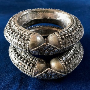 Old set of anklets/bracelets, silver plated