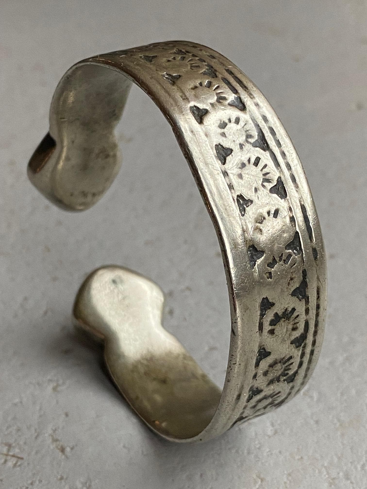 apm バゲットカット シルバーブレスレット925 春におすすめのシルバー