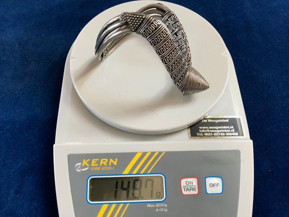 Indian silver bracelet ( upper) - image 3