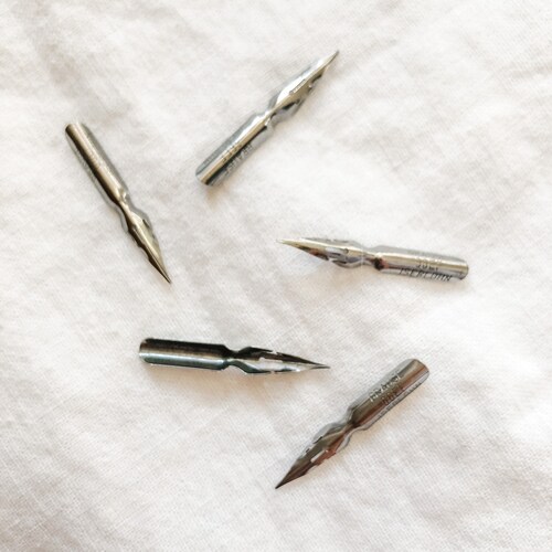 Assortment Of Silver Dipping PenCalligraphy Nibs 9 Count Vintage Stenographer/'s Tools Poster Art Nibs Ceramic Limoge Style Box