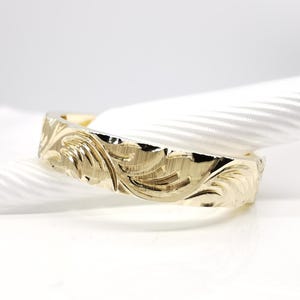 Acanthus Leaf Antique Style Ring, Hand Engraved 4mm Ring available in 950 Platinum, 18ct and 9ct White, Rose & Yellow gold, 925 Silver