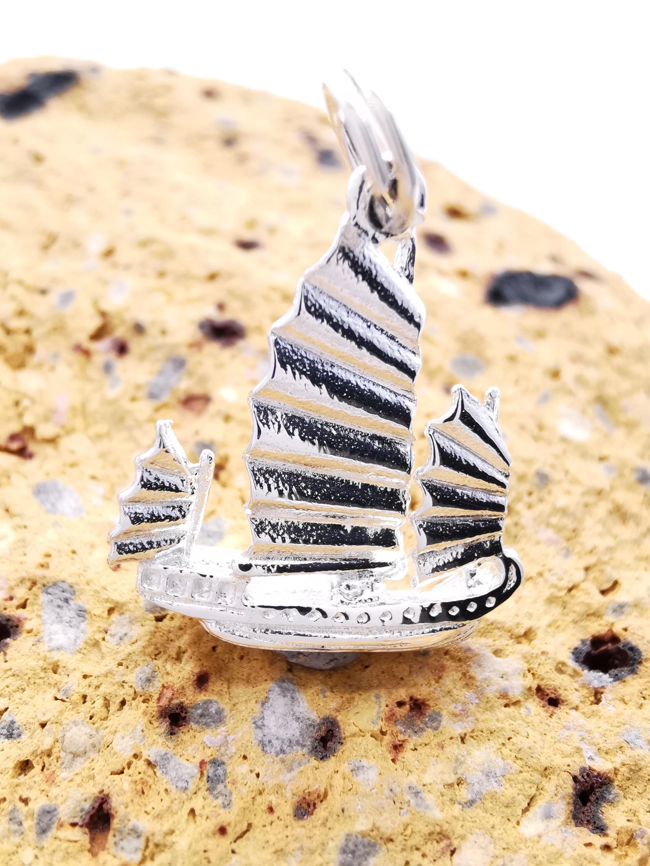 銀細工　金属工芸　帆船 装飾品　置物 Yahoo!オークション -「帆船 置物」(銀製) (金属工芸)の落札相場