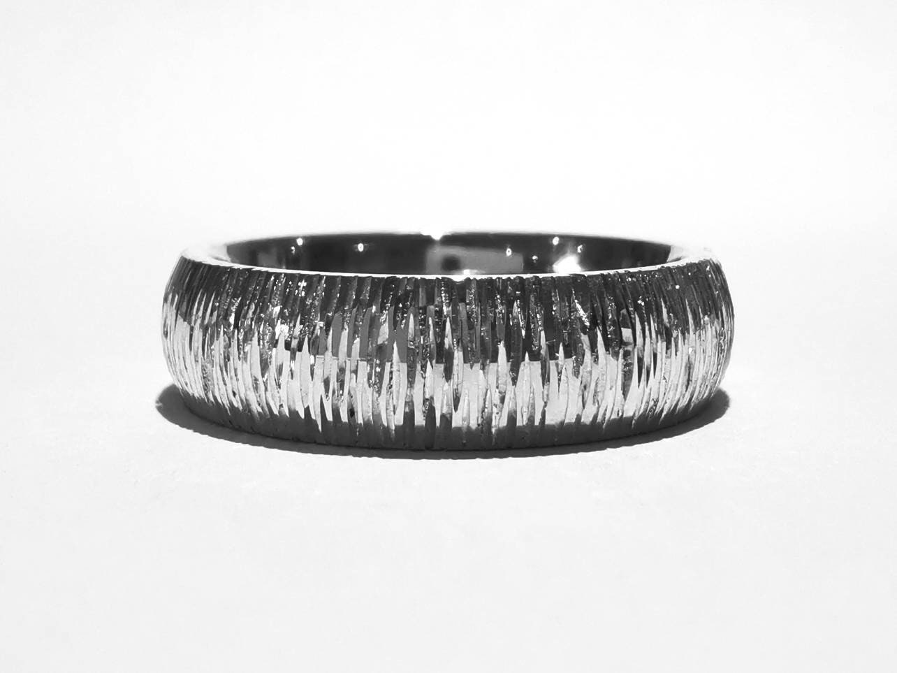 Tree Bark Design Hand Engraved 6mm Ring Available in 950 - Etsy