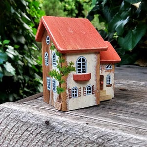 Mini Wooden Houses, Wood House Ornament For Shelf Decor, Country farmhouse Home Decor, Wooden Gifts, driftwood house art, miniature cottage