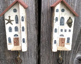 Wooden Key Holder House, Coastal Wall Hook Decor, Rustic Beach Cottage Wall Hanging, Hand Painted Wooden House