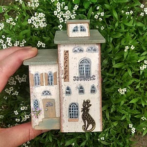 Miniature House with Cat, Tiny House Decor, Handmade Wooden Mini Houses Collection, 3D Cottage
