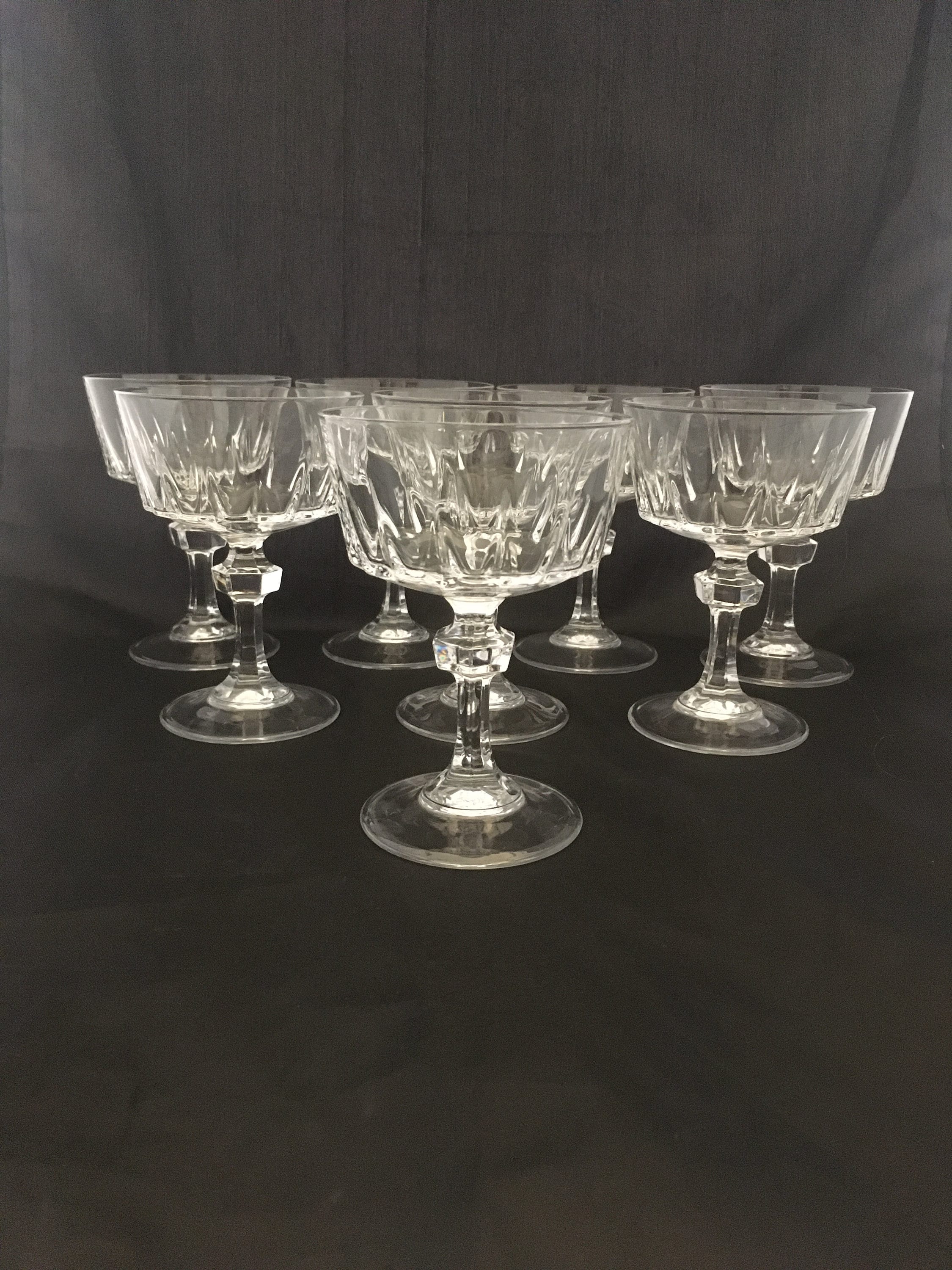 Vintage Art Deco Coupe Glasses | Set of 4 | 7 oz Classic Cocktail Glassware  for Champagne, Martini, …See more Vintage Art Deco Coupe Glasses | Set of