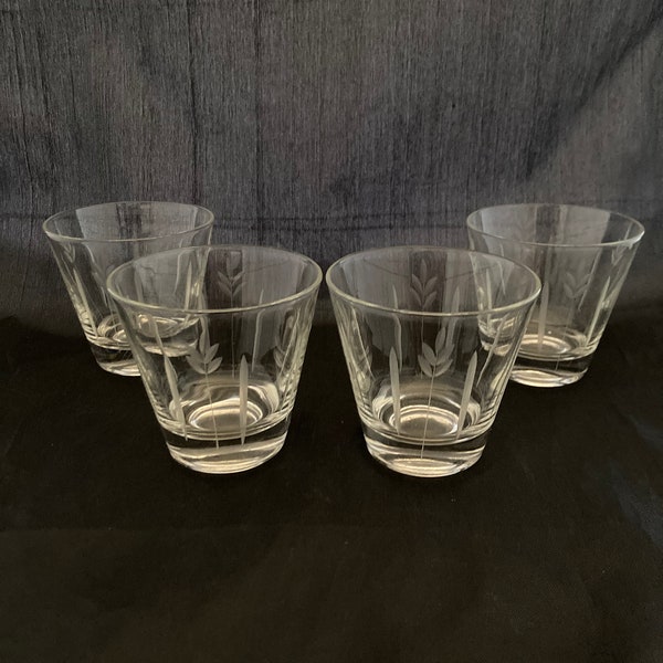 Set of 2 Mid Century Modern Leaf / Wheat Etched Rocks Glasses, 8 OZ, Stacking, Whiskey Old Fashioned Lowball Cocktail Juice Short Tumblers