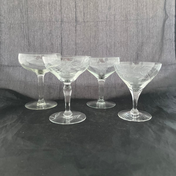 Set of 4 Mismatched Vintage Etched Crystal Cocktail Glasses, Flowers Floral Mixed, Mid Century Modern Champagne Coupe Glasses, Retro Antique