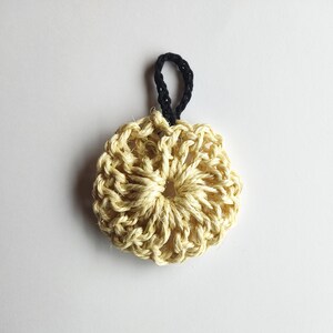 Eco friendly scrubber in sisal, zero waste tawashi, diameter about 3.3 inches image 4