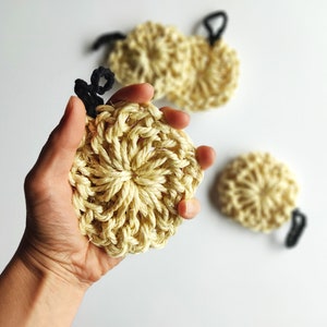 Eco friendly scrubber in sisal, zero waste tawashi, diameter about 3.3 inches image 7